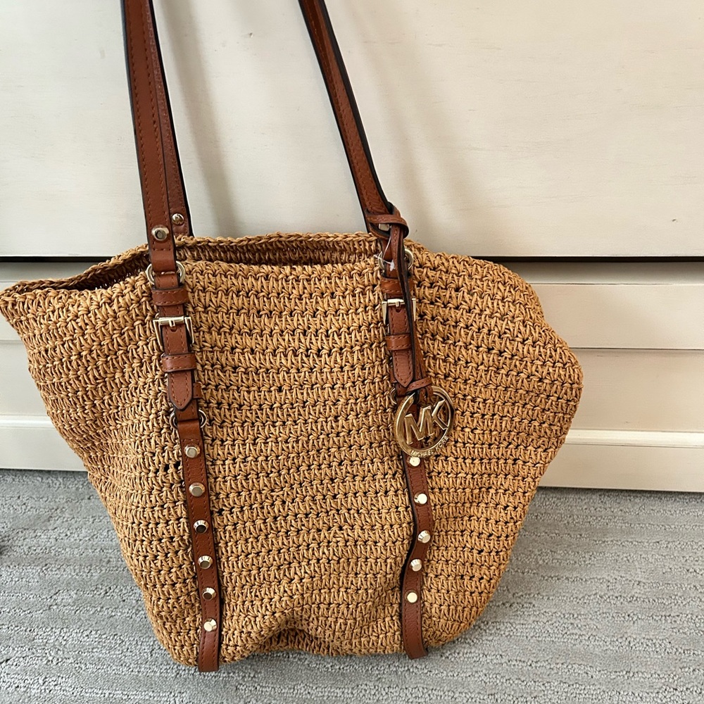 Michael Kors Straw beach tote bag